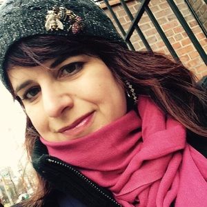 Meet your Posher, Hilary